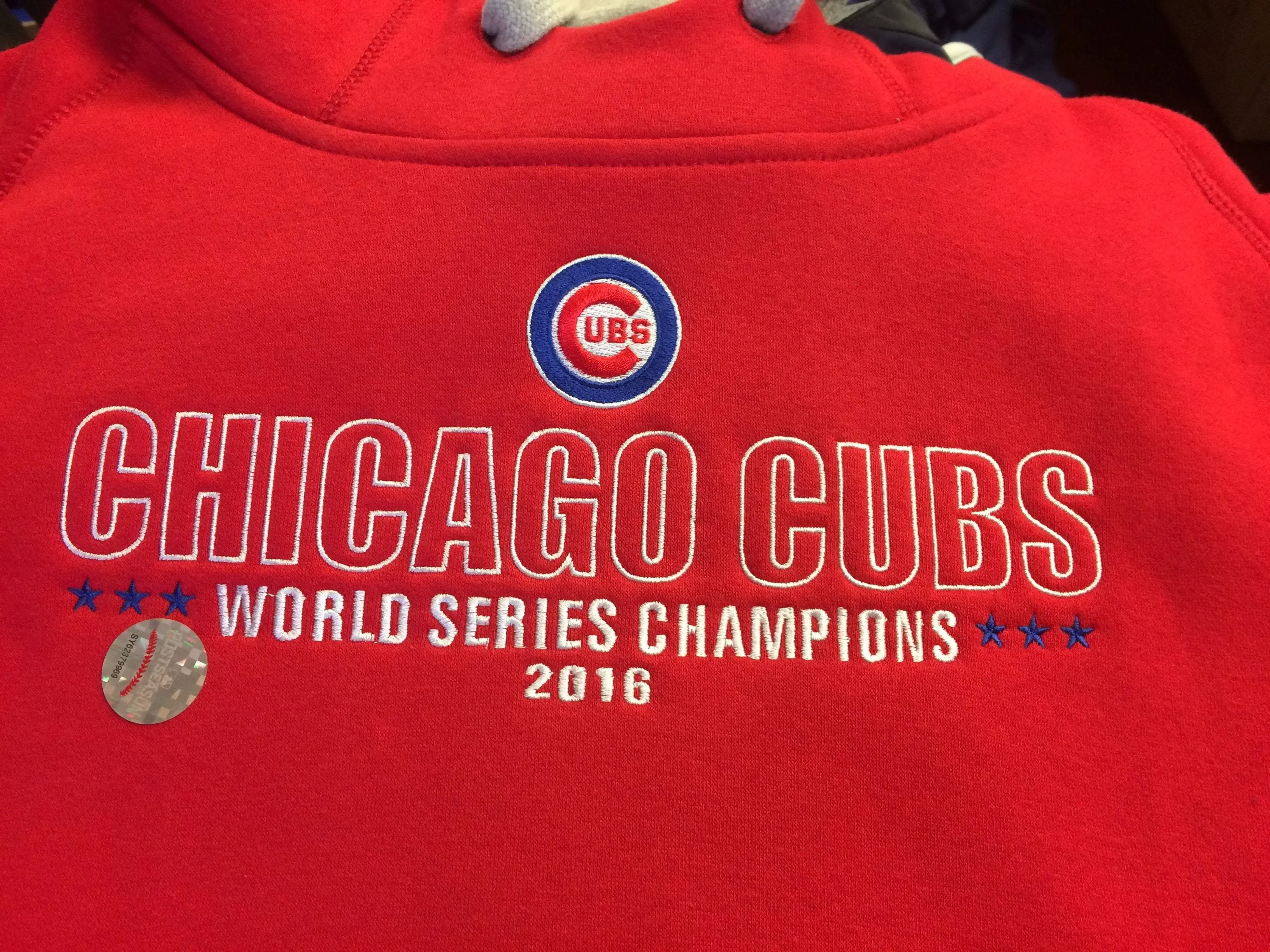 Chicago Cubs Antigua Red 2016 World Series Champions Hoodie Sweatshirt