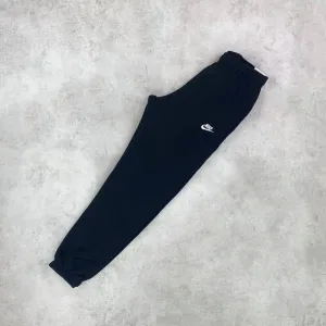 Nike Club Fleece Cuffed Joggers Black