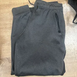 The North Face- Men's fleece lined pants - MSRP $110: Grey -men-SM